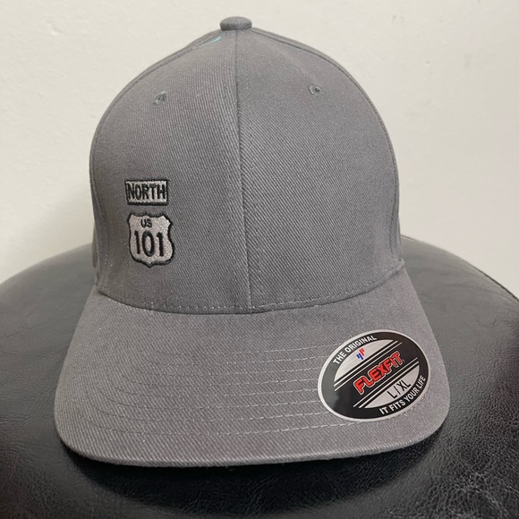 Hat - Picture 8 of 13